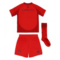 Dětský fotbalový dres Bayern Munich 2024-25 Domácí Krátký Rukáv (+ trenýrky)